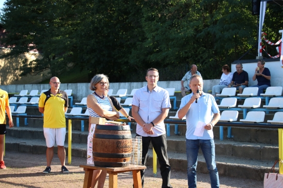Eröffnung mit Bieranstich_1